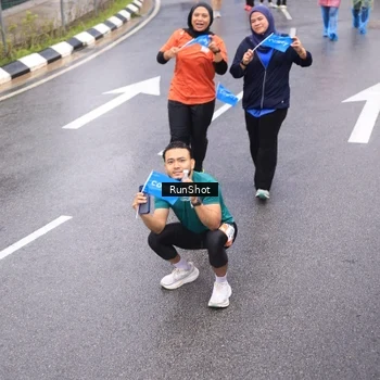 Runner Photo 7941385