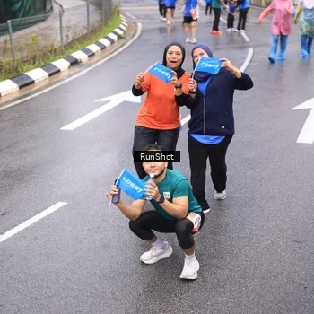 Runner Photo 7941392