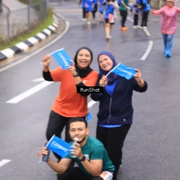 Runner Photo 7941395