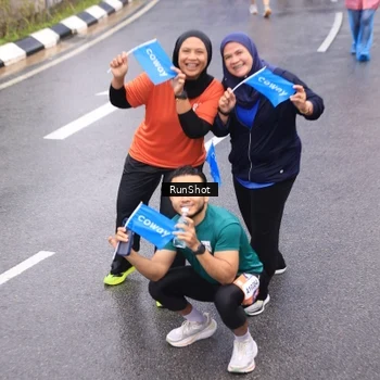 Runner Photo 7941400