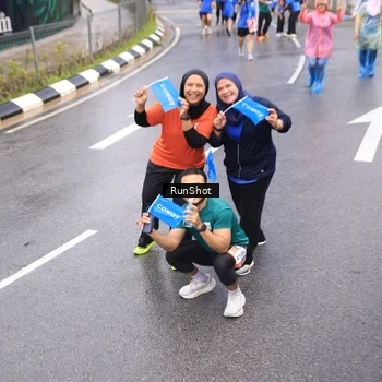 Runner Photo 7941406