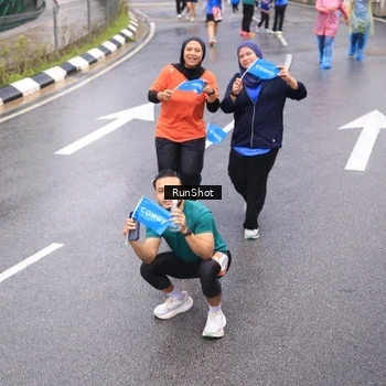 Runner Photo 7941416