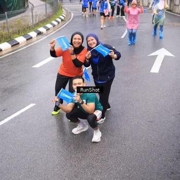 Runner Photo 7941426