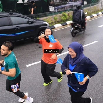 Runner Photo 7941433