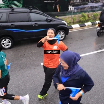 Runner Photo 7941436