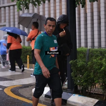 Runner Photo 7941448