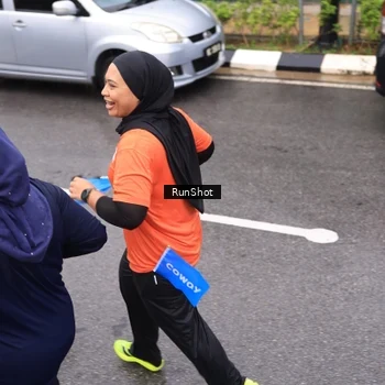 Runner Photo 7941449
