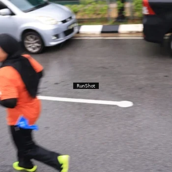 Runner Photo 7941451