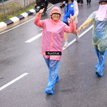 Runner Photo 7941458