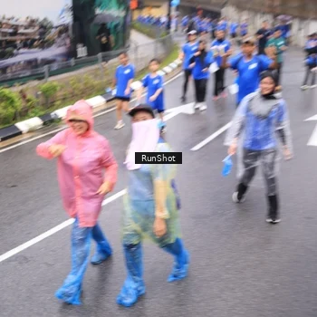 Runner Photo 7941517