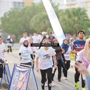 Runner Photo 7941525