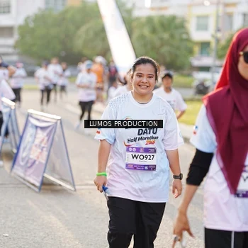Runner Photo 7941528