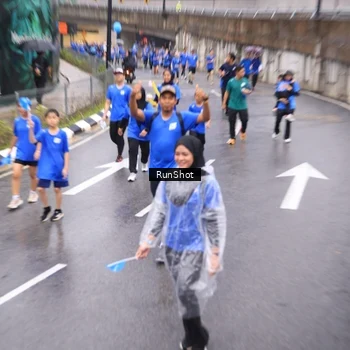Runner Photo 7941533