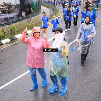 Runner Photo 7941538