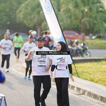 Runner Photo 7941556