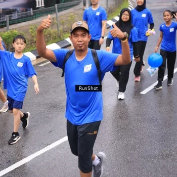 Runner Photo 7941583