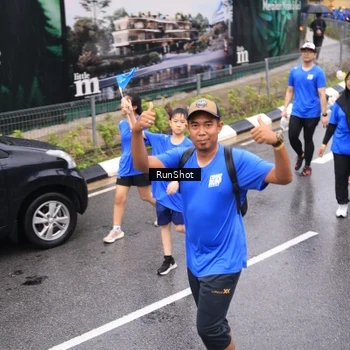 Runner Photo 7941587