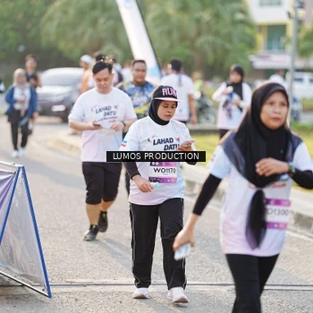 Runner Photo 7941602