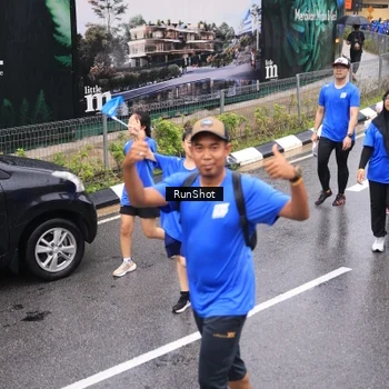 Runner Photo 7941612