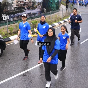 Runner Photo 7941631