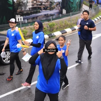 Runner Photo 7941637