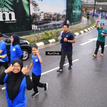 Runner Photo 7941652