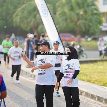 Runner Photo 7941678