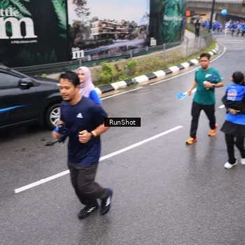 Runner Photo 7941680