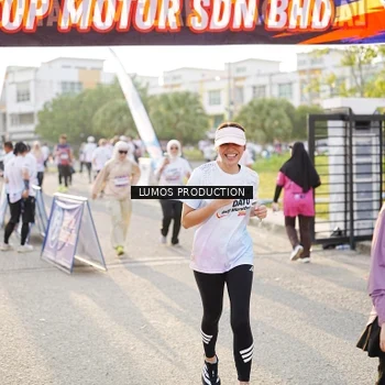 Runner Photo 7941726
