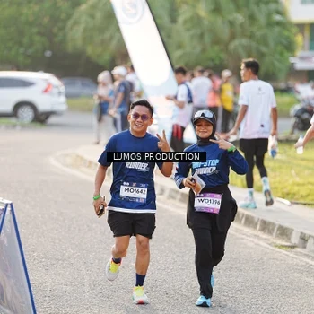 Runner Photo 7941736