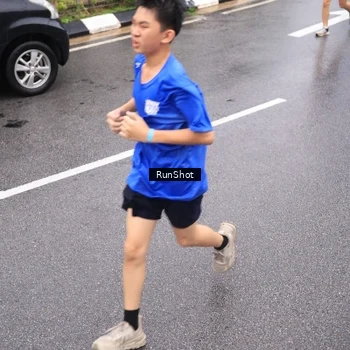 Runner Photo 7941750