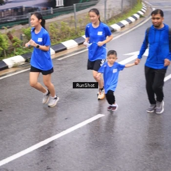Runner Photo 7941778