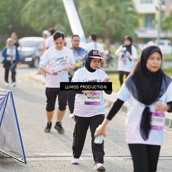 Runner Photo 7941799