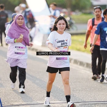 Runner Photo 7941802