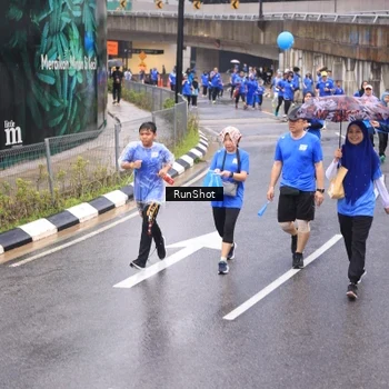Runner Photo 7941830