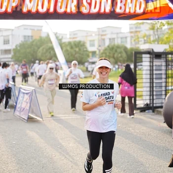 Runner Photo 7941835