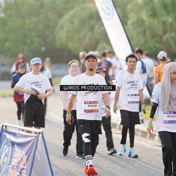 Runner Photo 7941853
