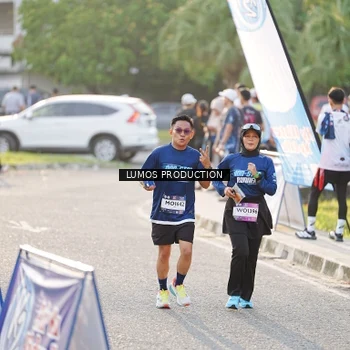 Runner Photo 7941858