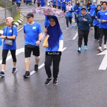 Runner Photo 7941865
