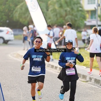 Runner Photo 7941870