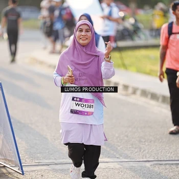 Runner Photo 7941893