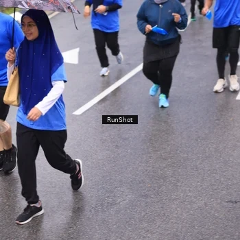 Runner Photo 7941900