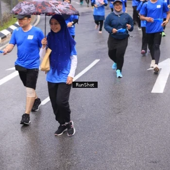 Runner Photo 7941904