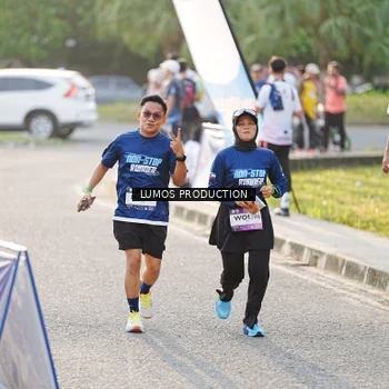 Runner Photo 7941905