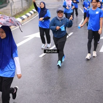 Runner Photo 7941916