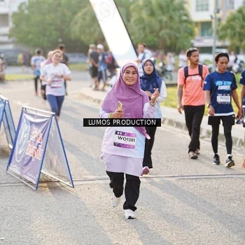Runner Photo 7941933