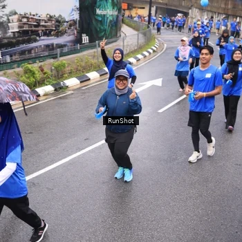 Runner Photo 7941948