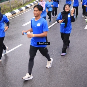 Runner Photo 7941961