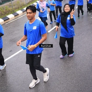Runner Photo 7941970