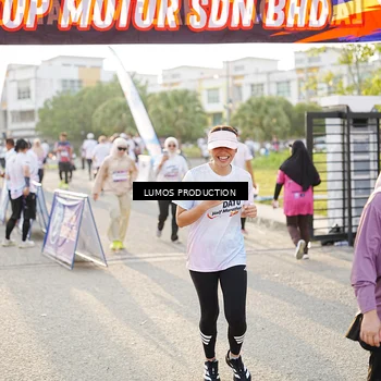 Runner Photo 7941971